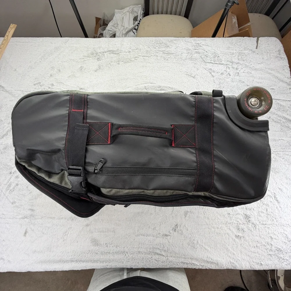 Timbuk2 Aviator Wheeled Backpack Carry On Luggage Skateboard Wheels 15 x 10 x 25
